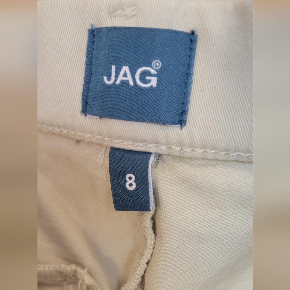 NWT Jag - Khaki Capris Size 8 - Picture 3 of 5